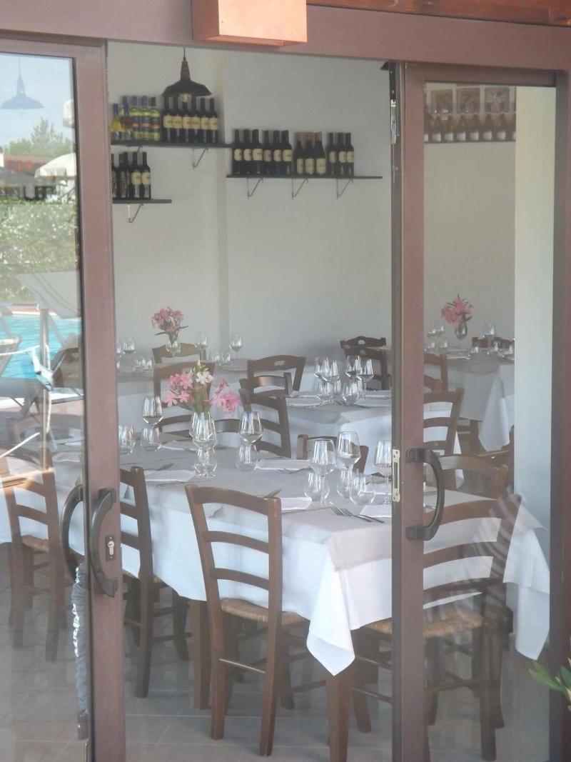 Hotel Ristorante Al Canto Delle Sirene تيراتشينا المظهر الخارجي الصورة
