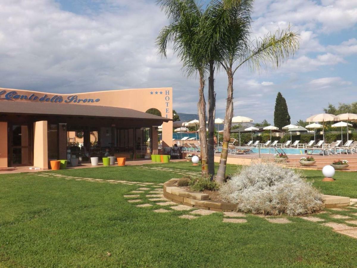Hotel Ristorante Al Canto Delle Sirene تيراتشينا المظهر الخارجي الصورة